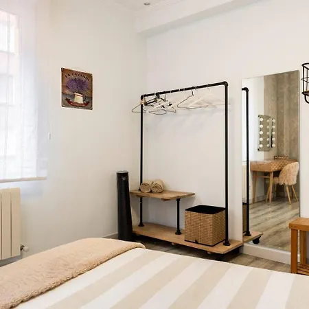 Apartment Amplio, Luminoso Y Moderno Cerca Del Casco Viejo *