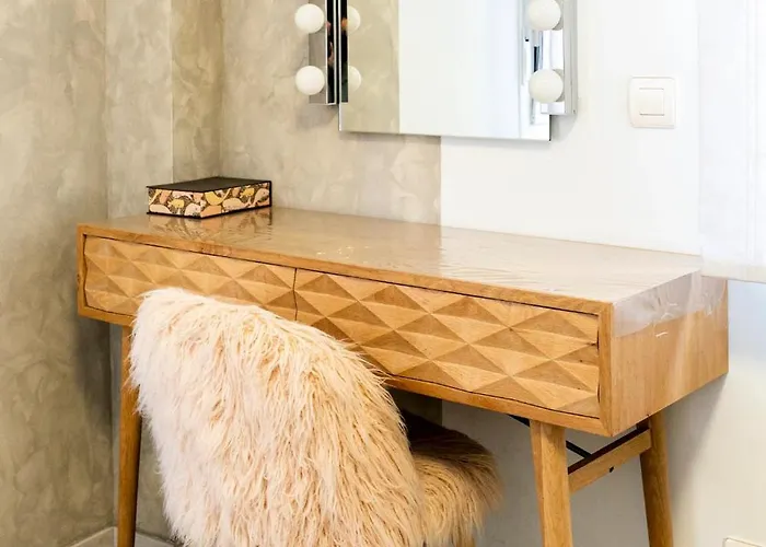 Amplio, Luminoso Y Moderno Cerca Del Casco Viejo * Bilbao