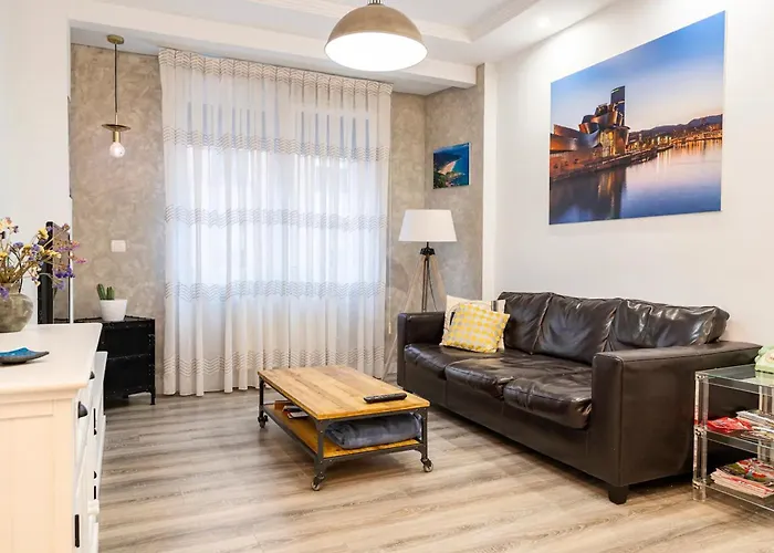 Amplio, Luminoso Y Moderno Cerca Del Casco Viejo Appartamento Bilbao